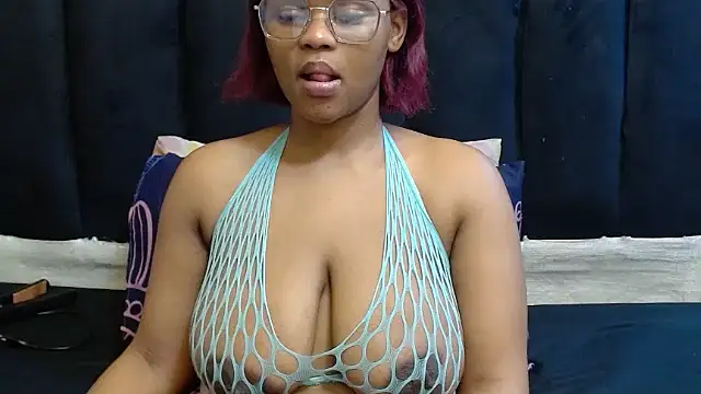 Snapshot of SexyBaddieXXX chatting on June 29, 2026, 5:01 pm SexyBaddieXXX online show from June 29, 2026, 5:01 pm