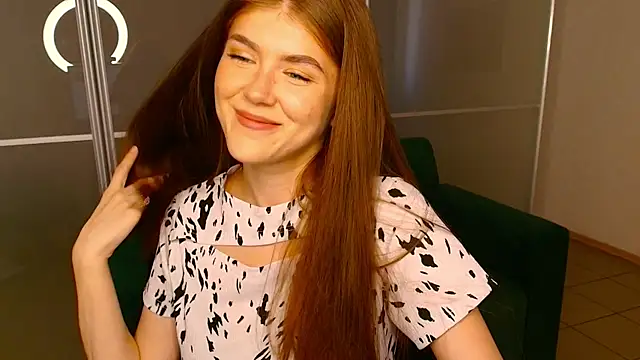 Snapshot of VictiriaDax chatting on September 14, 2025, 11:43 am VictiriaDax online show from September 14, 2025, 11:43 am