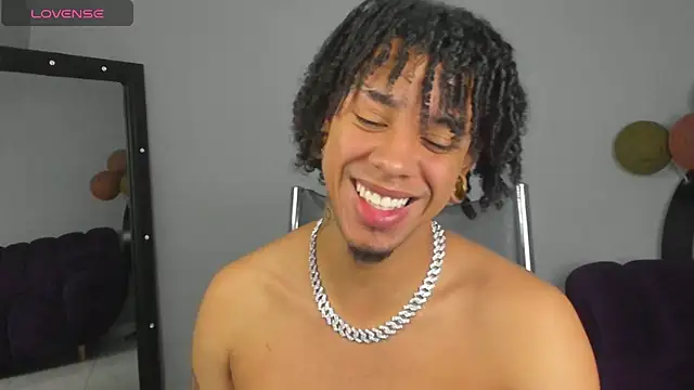 Snapshot of Biker_Seb chatting on December 1, 2025, 1:34 pm Biker Seb online show from December 1, 2025, 1:34 pm