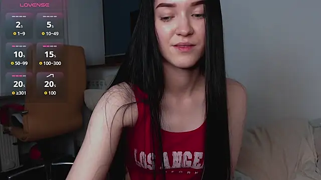 Snapshot of Veliora chatting on October 26, 2025, 4:29 pm Veliora online show from October 26, 2025, 4:29 pm