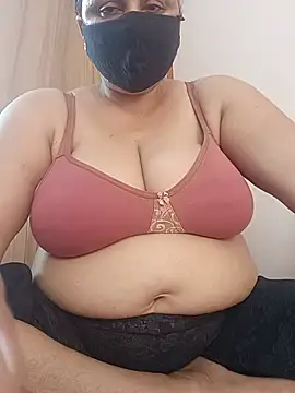 Rakhi sawant143 online show from June 29, 2026, 1:45 am