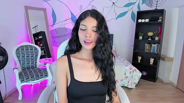 Mia Clay1 online show from March 8, 2026, 8:45 pm