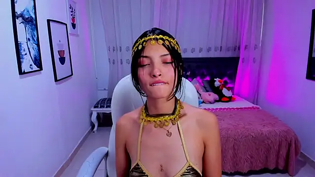 Snapshot of Mia_Clay1 chatting on December 22, 2025, 9:04 pm Mia Clay1 online show from December 22, 2025, 9:04 pm