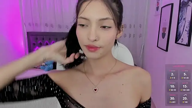 Snapshot of Mia_Clay1 chatting on June 19, 2026, 8:36 pm Mia Clay1 online show from June 19, 2026, 8:36 pm
