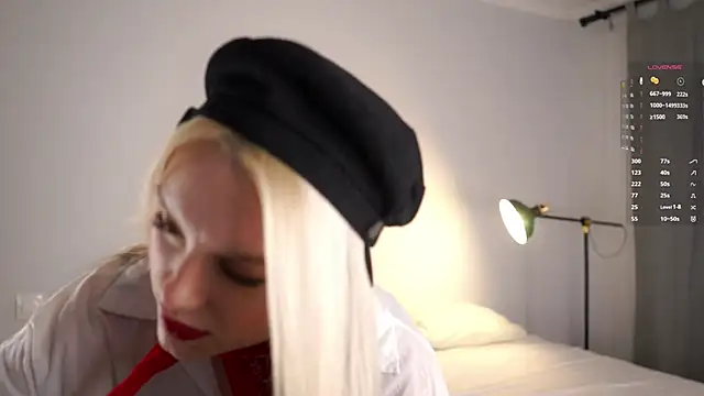 Snapshot of CherieSprinzl chatting on October 29, 2025, 6:45 am CherieSprinzl online show from October 29, 2025, 6:45 am