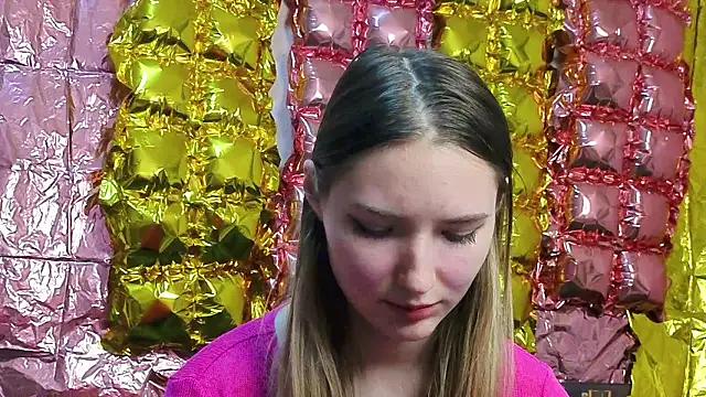  kikiclark   online show from March 16, 2026, 5:16 pm