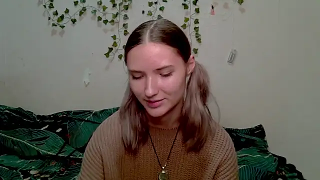  kikiclark   online show from October 24, 2025, 8:52 pm