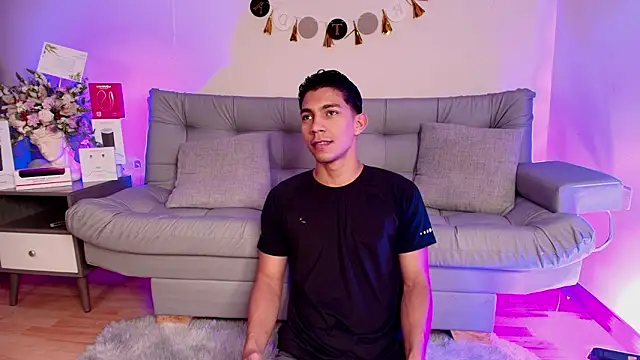 Snapshot of samucamx_ chatting on February 26, 2026, 12:32 am samucamx online show from February 26, 2026, 12:32 am