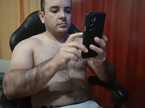 Snapshot of ososkr39 chatting on October 24, 2025, 2:16 pm ososkr39 online show from October 24, 2025, 2:16 pm