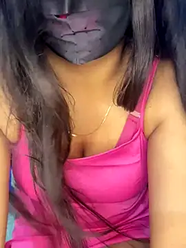 Snapshot of DesiSexyMonika chatting on October 6, 2025, 11:44 am DesiSexyMonika online show from October 6, 2025, 11:44 am