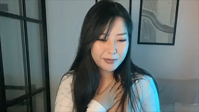 Snapshot of WonderMira chatting on December 2, 2025, 12:07 pm WonderMira online show from December 2, 2025, 12:07 pm