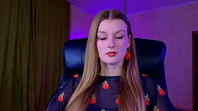 MysticVenus  online show from February 1, 2026, 3:21 pm