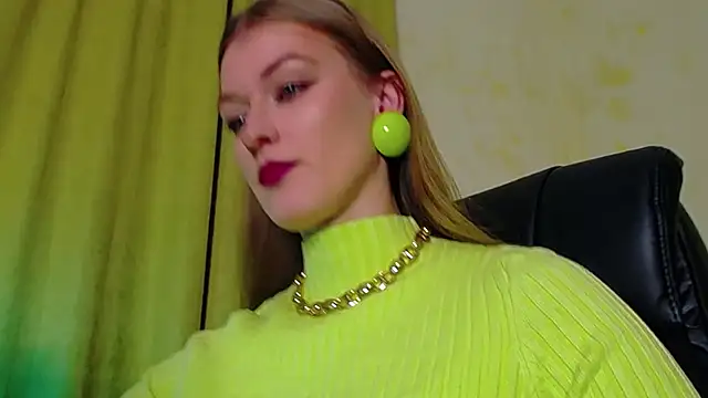 MysticVenus  online show from December 1, 2025, 3:02 pm