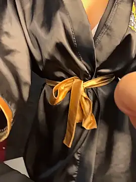 Snapshot of Juanita-Diaz chatting on November 9, 2025, 8:24 pm Juanita-Diaz online show from November 9, 2025, 8:24 pm