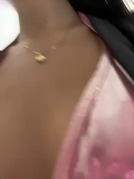 Snapshot of Juanita-Diaz chatting on January 17, 2026, 8:34 pm Juanita-Diaz online show from January 17, 2026, 8:34 pm