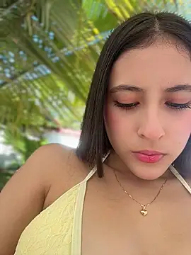 Juanita-Diaz online show from July 10, 2026, 8:42 pm