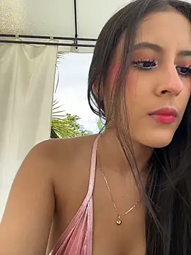 Snapshot of Juanita-Diaz chatting on February 13, 2026, 8:42 pm Juanita-Diaz online show from February 13, 2026, 8:42 pm