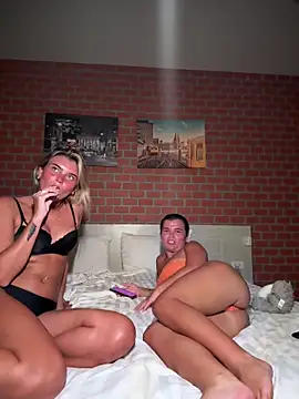 CassyBaby online show from December 18, 2025, 3:05 pm