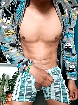 nativohot7 online show from October 12, 2025, 4:08 pm