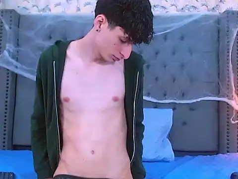 Snapshot of Luke_Carter chatting on October 27, 2025, 1:12 pm Luke Carter online show from October 27, 2025, 1:12 pm