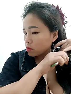 Snapshot of sumy-00 chatting on November 25, 2025, 2:56 am sumy-00 online show from November 25, 2025, 2:56 am