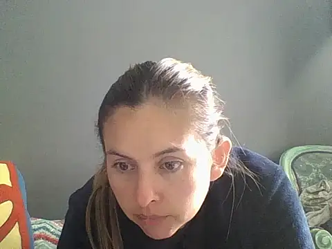 Valery  Rouse  online show from February 18, 2026, 6:04 pm