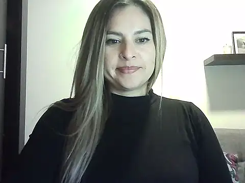 Valery  Rouse  online show from April 19, 2026, 3:40 am