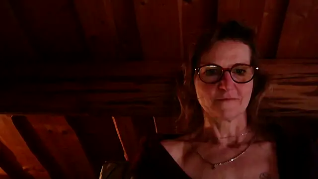 Valinella online show from April 19, 2026, 8:15 am