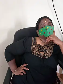Snapshot of Tamil_Kavitha10 chatting on September 13, 2025, 9:20 am Tamil Kavitha10 online show from September 13, 2025, 9:20 am
