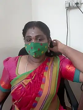Snapshot of Tamil_Kavitha10 chatting on October 7, 2025, 1:56 pm Tamil Kavitha10 online show from October 7, 2025, 1:56 pm