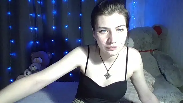 Nancy Luna online show from October 13, 2025, 3:13 pm