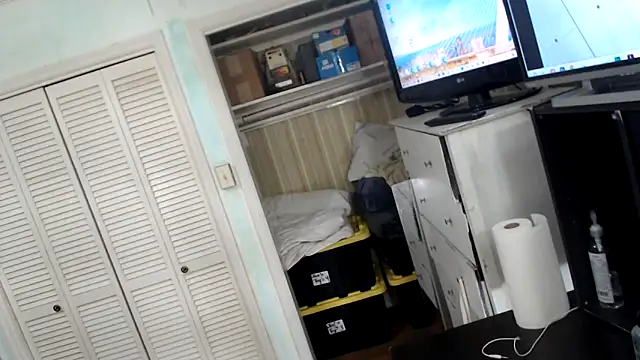 bullmusclejoe online show from November 23, 2025, 11:37 pm