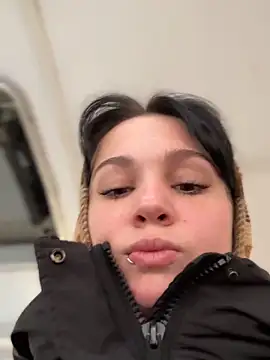 Snapshot of VendiMur chatting on October 30, 2025, 2:54 am VendiMur online show from October 30, 2025, 2:54 am