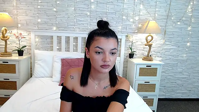 Snapshot of JasminLevi chatting on September 15, 2025, 4:35 am JasminLevi online show from September 15, 2025, 4:35 am