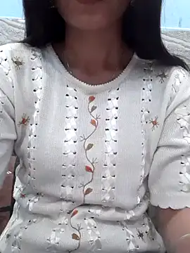 Snapshot of siya_rani67 chatting on December 5, 2025, 12:43 am siya rani67 online show from December 5, 2025, 12:43 am