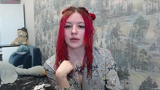 Snapshot of __Elina__ chatting on October 28, 2025, 4:35 am Elina online show from October 28, 2025, 4:35 am