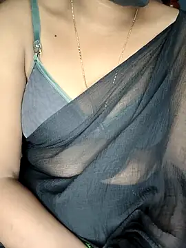 Snapshot of SindhuHappy chatting on November 1, 2025, 3:06 pm SindhuHappy online show from November 1, 2025, 3:06 pm