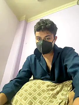 Snapshot of playboyxxx1905 chatting on October 5, 2025, 8:05 am playboyxxx1905 online show from October 5, 2025, 8:05 am