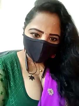 Snapshot of tamil_Vennila chatting on December 3, 2025, 7:30 am tamil Vennila online show from December 3, 2025, 7:30 am