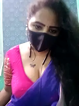 Snapshot of tamil_Vennila chatting on November 7, 2025, 8:46 pm tamil Vennila online show from November 7, 2025, 8:46 pm