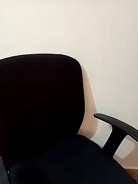 Snapshot of tamil_Vennila chatting on February 19, 2026, 8:33 am tamil Vennila online show from February 19, 2026, 8:33 am