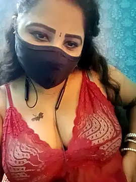 Snapshot of tamil_Vennila chatting on October 23, 2025, 8:13 am tamil Vennila online show from October 23, 2025, 8:13 am