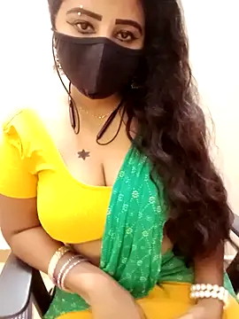 Snapshot of tamil_Vennila chatting on February 13, 2026, 8:42 pm tamil Vennila online show from February 13, 2026, 8:42 pm