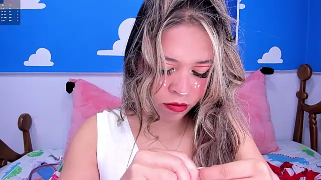 miss  evolet online show from March 4, 2026, 11:07 am