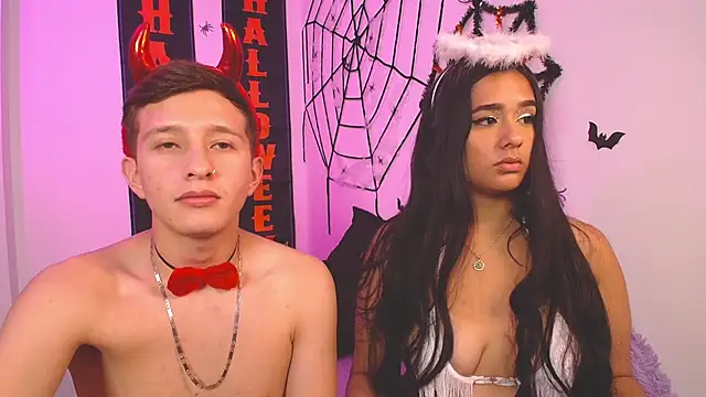 Snapshot of mae_nathan_ chatting on October 31, 2025, 11:33 pm mae nathan online show from October 31, 2025, 11:33 pm