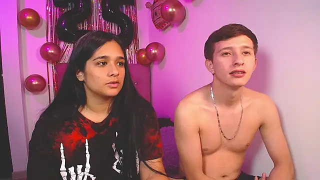 Snapshot of mae_nathan_ chatting on November 19, 2025, 11:43 am mae nathan online show from November 19, 2025, 11:43 am