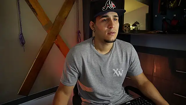 Snapshot of massimo_vidal_ chatting on September 12, 2025, 1:22 pm massimo vidal  online show from September 12, 2025, 1:22 pm