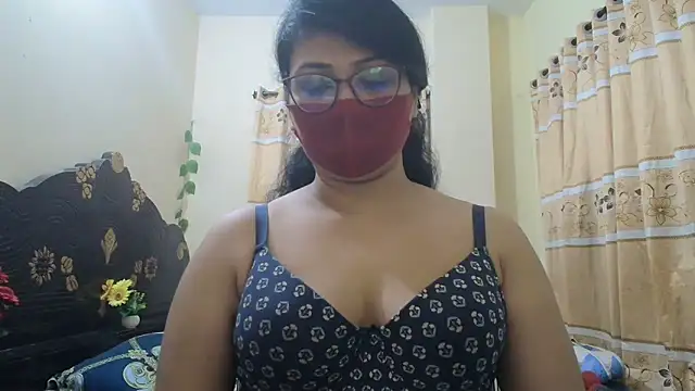 Elena cruz5 online show from March 20, 2026, 8:32 pm