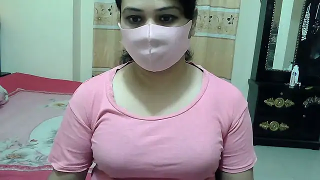 Snapshot of Elena_cruz5 chatting on December 2, 2025, 4:30 pm Elena cruz5 online show from December 2, 2025, 4:30 pm