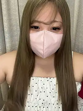 Snapshot of Chua-chan chatting on September 24, 2025, 2:45 pm Chua-chan online show from September 24, 2025, 2:45 pm
